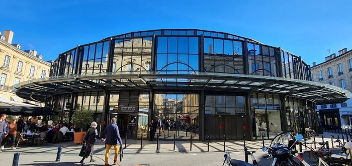 A Bordeaux, Selectirente se saisit de 12 commerces et un espace de bureaux au Marché des Grands Hommes